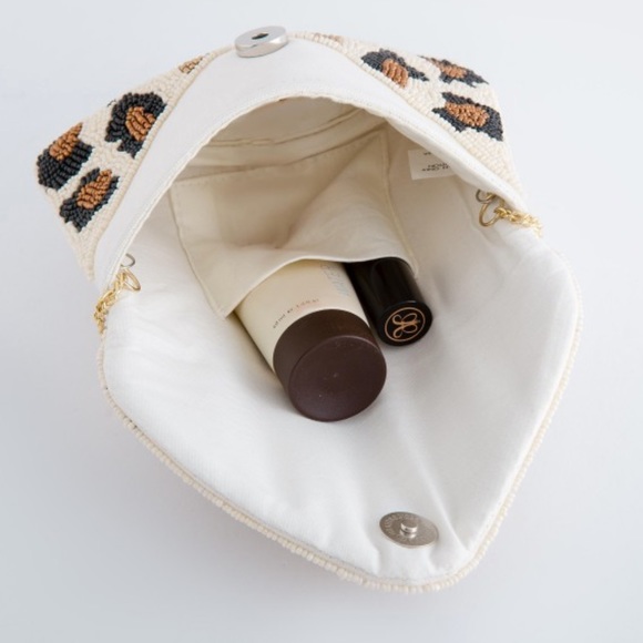 SASHA Leopard & Bee Beaded Shoulder Envelope Purse - Picture 5 of 9